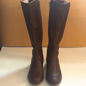 Life Stride XTrovert Riding Boot Size 8.5M Brown